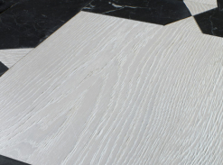 Dřevěná podlaha Black Pearl