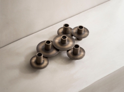 Svícen Menu Antipode