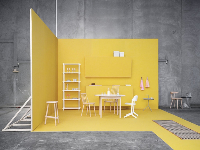 Police Hay Woody High Column Police Hay Woody High Column