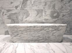 Kamenná vana Piba Marmi