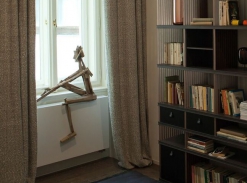 Socha ODPOČÍVAJÍCÍ FIGURA