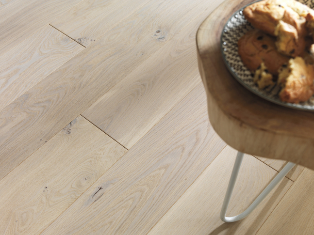 Dubová podlaha SAPHIR DIVA 184 