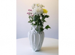 Váza Petr, barevný Petr a Petříček