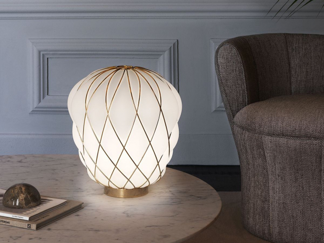 Stolní lampa PINECONE