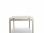SH700 - Straight dining table 