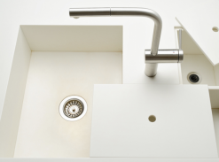 Integrovaný dřez Brakonier