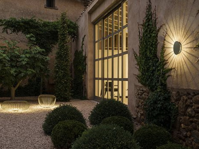 Venkovní nástěnná lampa Meridiano