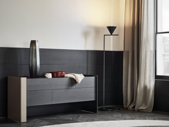 Noční stolek Chloe 