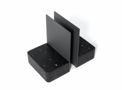 Zarážka na knihy Pietra L08