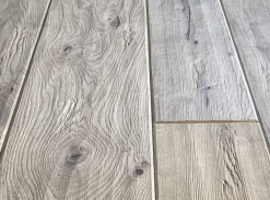 Dřevěná podlaha Oak the Origin