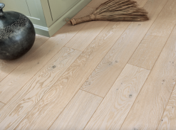 Podlaha FRENCH OAK AUTHENTIC SAPHIR DIVA 139