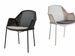 Židle s područkami Cane-Line Breeze Armchair