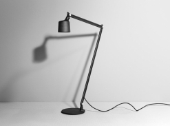 Stojací lampa Vipp525