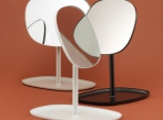 Zrcadlo Flip od Normann Copenhagen zrcadlo-flip-